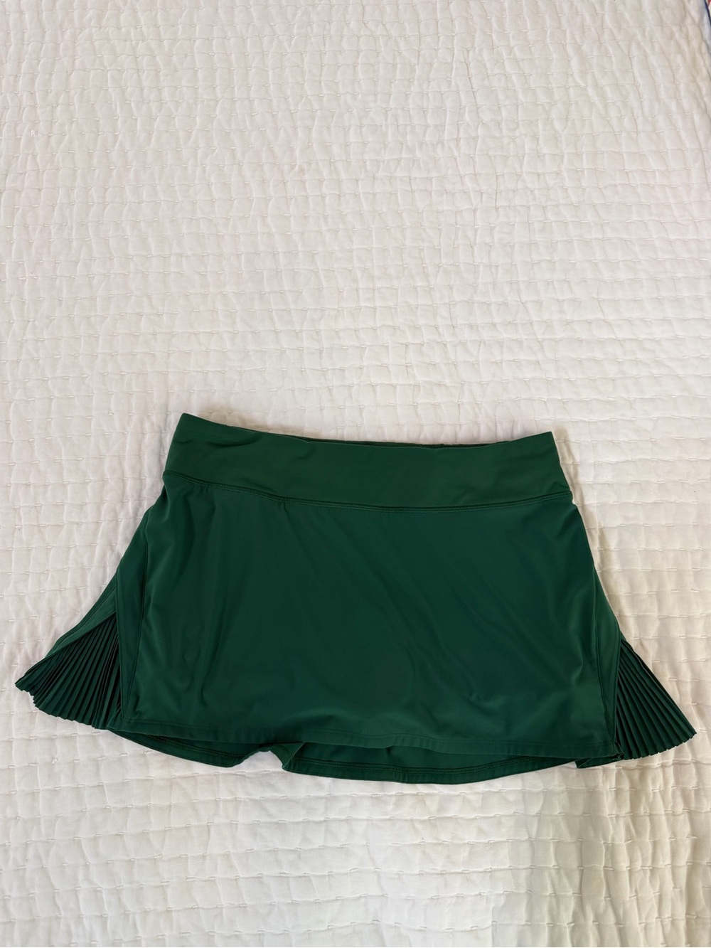 Lululemon Play off the Pleats tennis skirt Forest Grewn